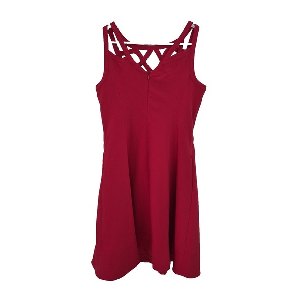 White House Black Market Dress Womens 8P Red Cutout Flippy Fit and Flare NEW - Picture 2 of 7